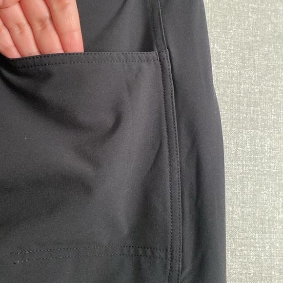 The North Face Women’s Black Convertible Pants - Picture 10 of 14